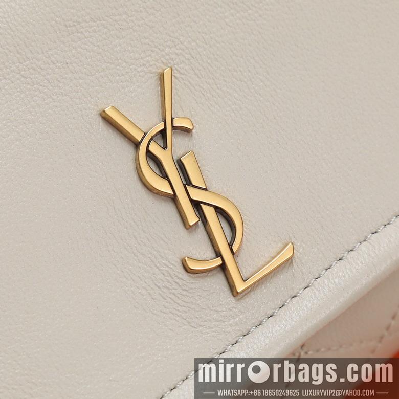 YSL Replica Bags YSL 672738 18x13x6cm 8D