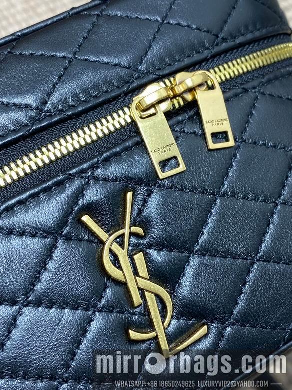 YSL Replica Bags 766731 18X11X6.5cm MT