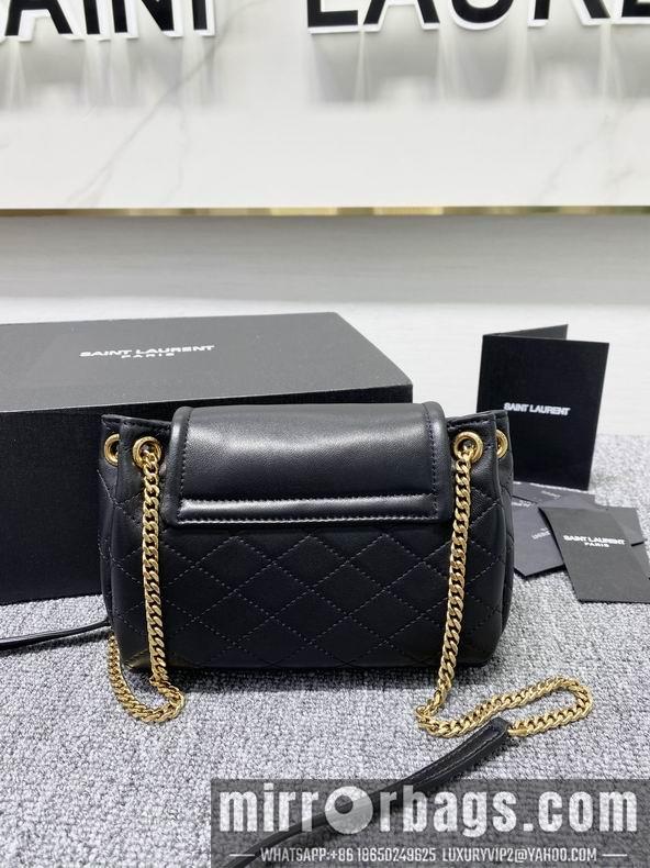 YSL Replica Bags 672838  18x13x6 cm mt