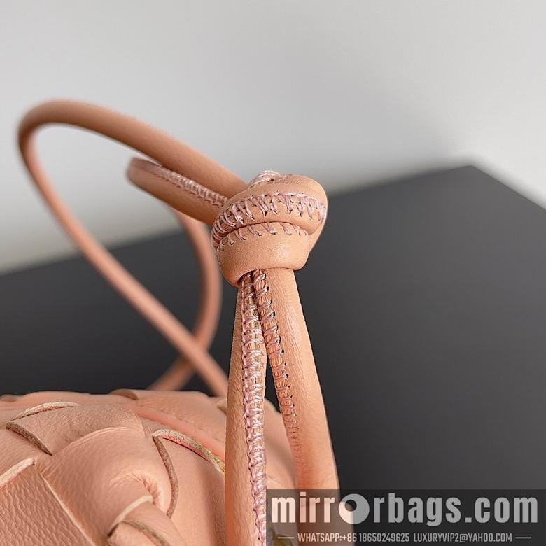Bottega Veneta Replica Bags Loop 680254 17x10x6cm BG 3