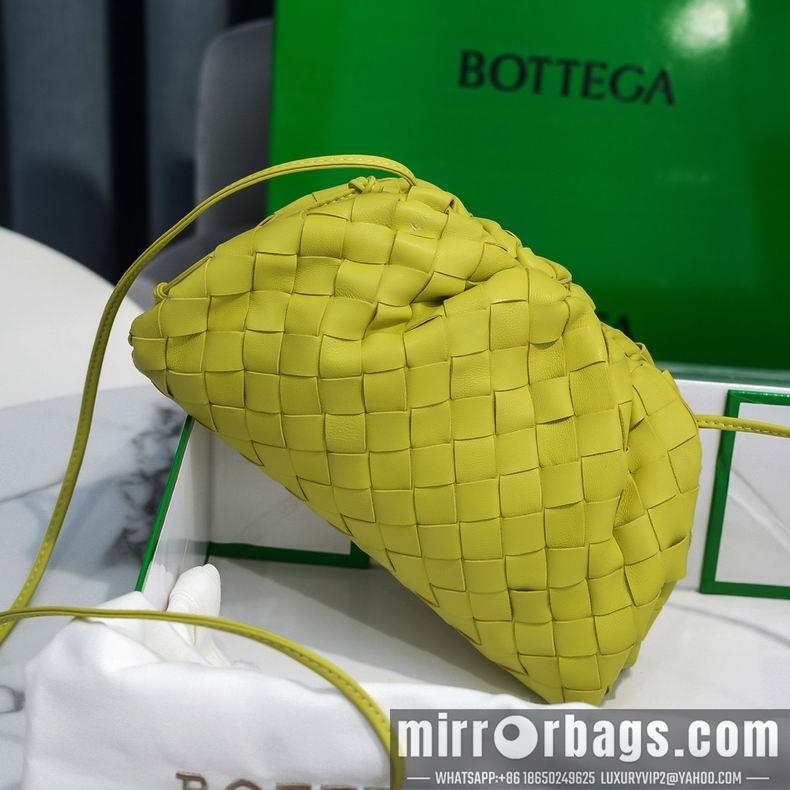 Bottega Veneta Replica Bags Pouch 22x12x5 cm dl08