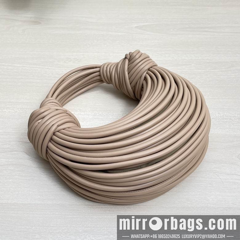 Bottega Veneta Replica Bags 680934 22x15.5x6.5cm DL 8