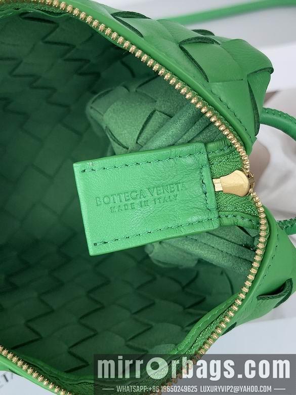 Bottega Veneta Replica Bags Loop 680254 17x10x6cm BG 5