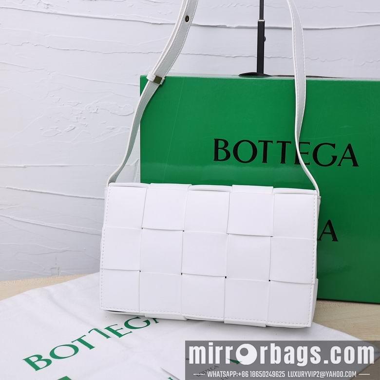 Bottega Veneta Replica Bags Cassette 3029 23X15X5.5cm XMY 4