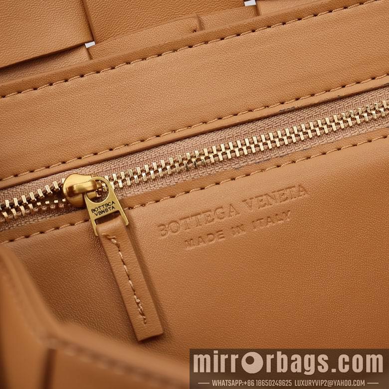 Bottega Veneta Replica Bags Cassette 3029 23X15X5.5cm XMY 9