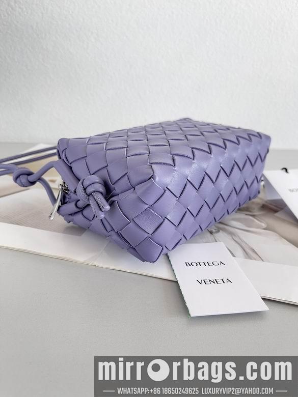 Bottega Veneta Replica Bags Loop 680254 17x10x6cm BG 1