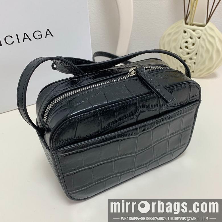 Balenciaga Bags Everyday Camera Mini 20cm FY 4