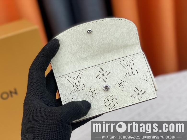1:1 Louis Vuitton Bags M69431 13X9.5X2.5cm YG 3colour