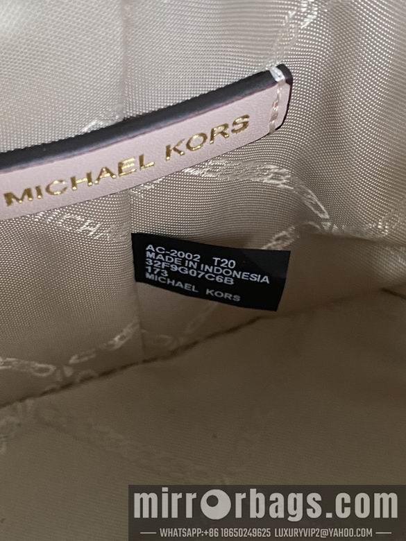 Michael Kors Bags 14X14X15cm 090926 DY 1