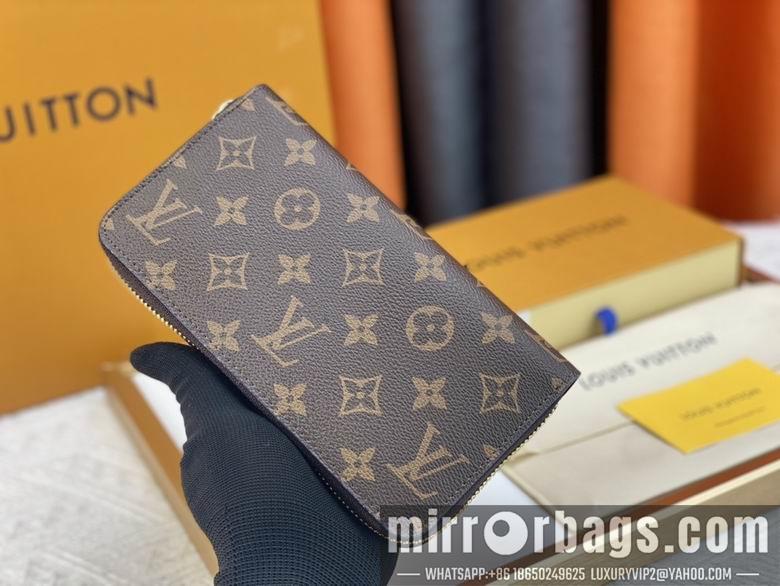 1:1 Louis Vuitton Bags M81630 19.5X10.5X2.5cm XM 3colour