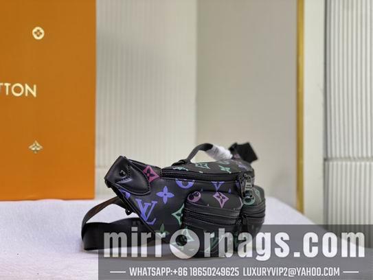 1:1 Louis Vuitton Bags Comet M22494 45x17x9cm ss