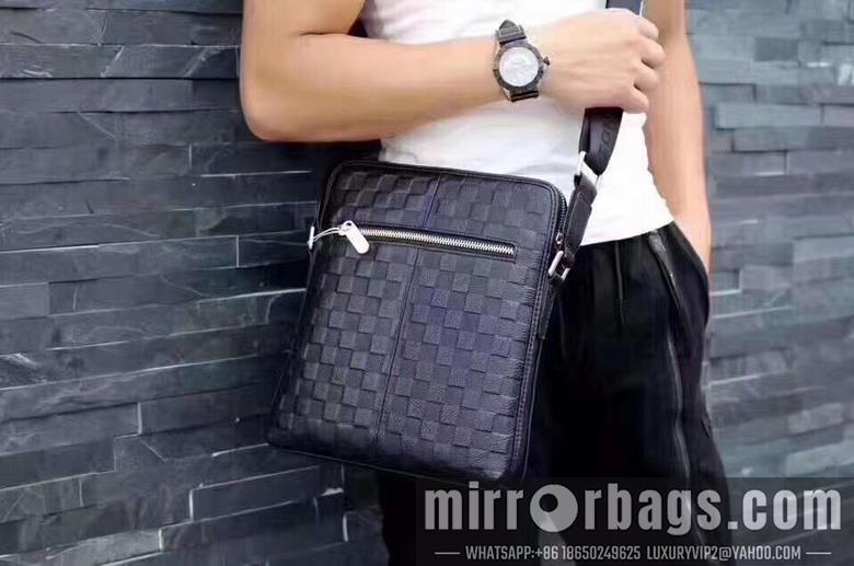 1:1 Louis Vuitton Bags Monogram 0695 25X28X6cm WP