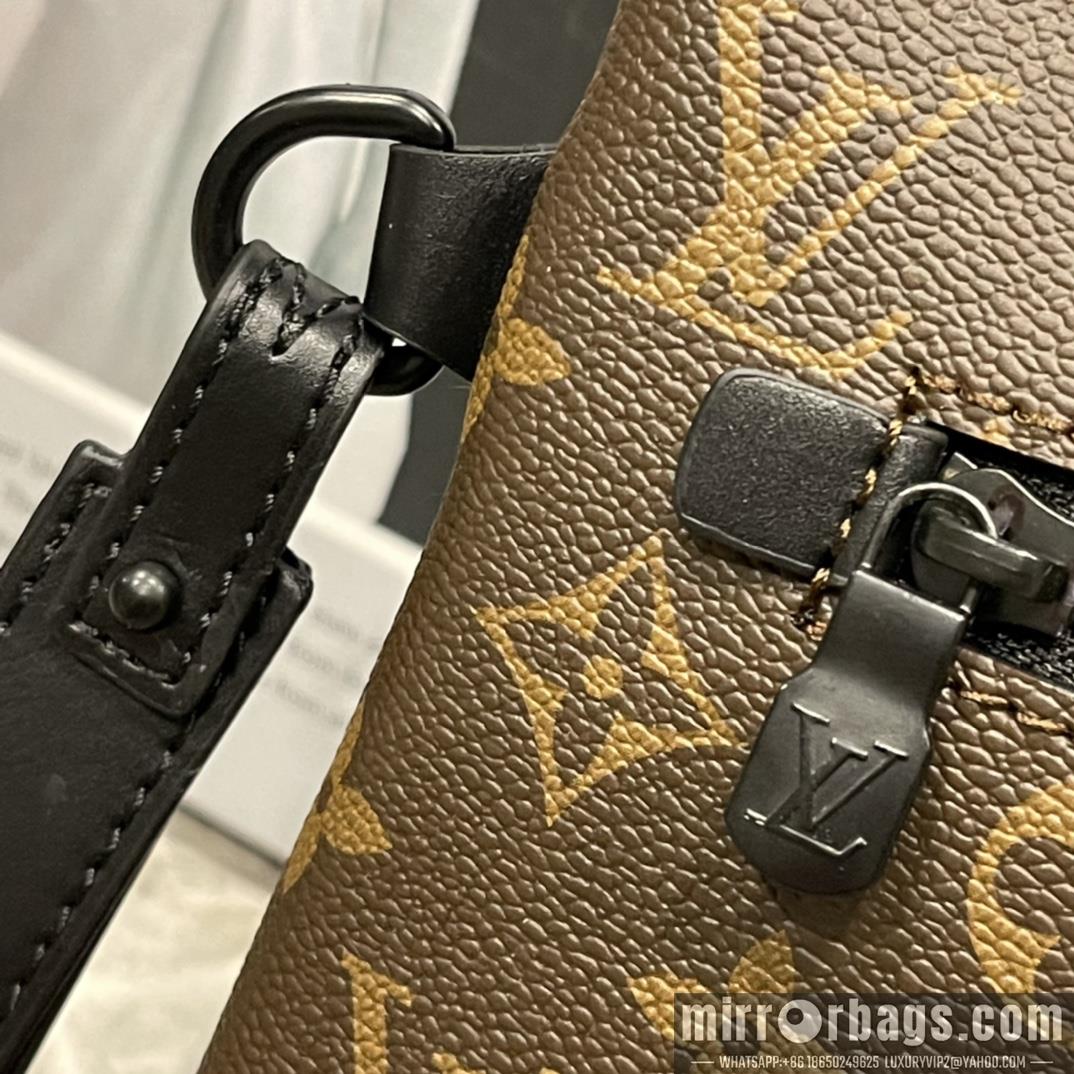 1:1 Louis Vuitton Bags Takeoff M40504 M40505 30x22x5cm ss