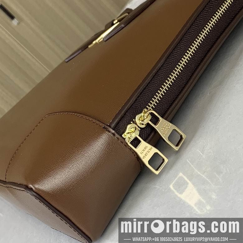 1:1 Louis Vuitton Bags 8392-1 39X29X7cm WP 2colour