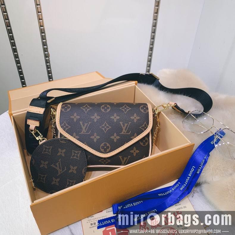 1:1 Louis Vuitton Bags Pochette Metis M56161 19x13x5 cm cs