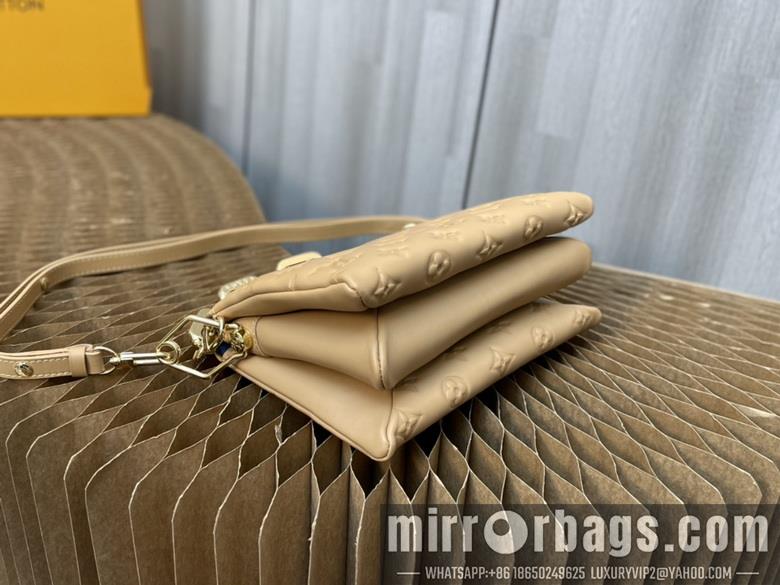 1:1 Louis Vuitton Bags M55926 20X16X12cm XM