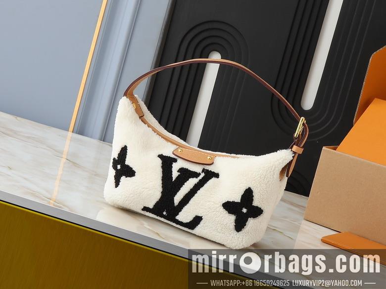 1:1 Louis Vuitton Bags Hills Pochette M11920 18.5x11x6.5cm ss1