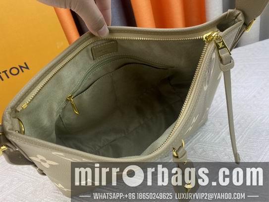 1:1 Louis Vuitton Bags CarryAll M46277 39x30x15cm zy