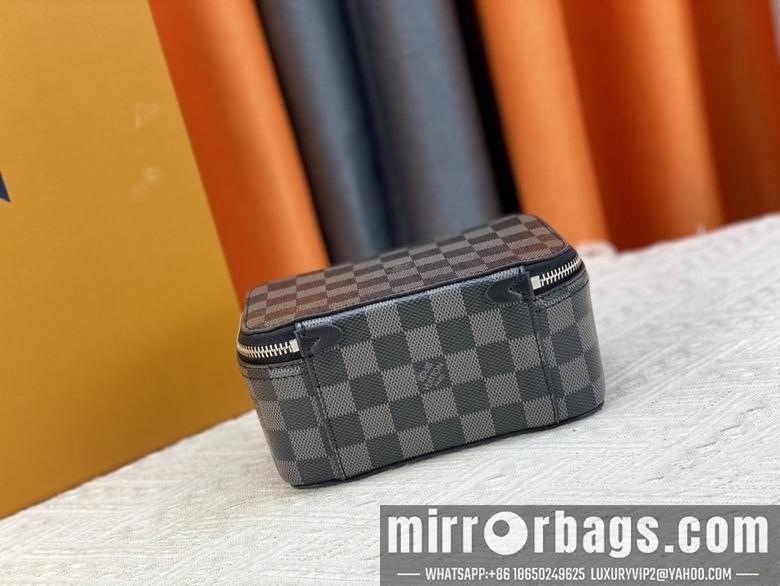 1:1 Louis Vuitton Bags M43688 17X9.5X8.5cm YG 3colour