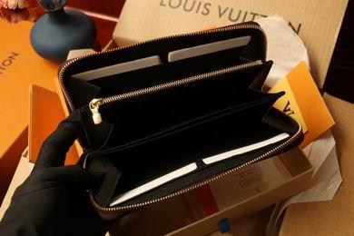 1:1 Louis Vuitton Bags M67687 19.5X10.5X2.5cm XM