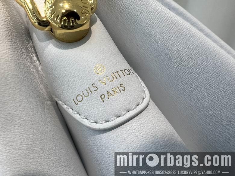 1:1 Louis Vuitton Bags M23466 26X20X12cm XM