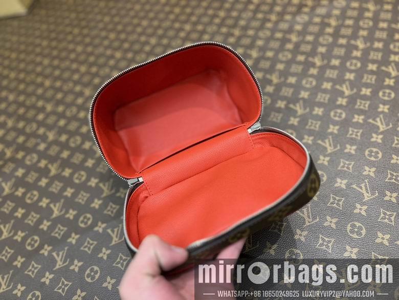 1:1 Louis Vuitton Bags M46766 20X13.5X12cm XM
