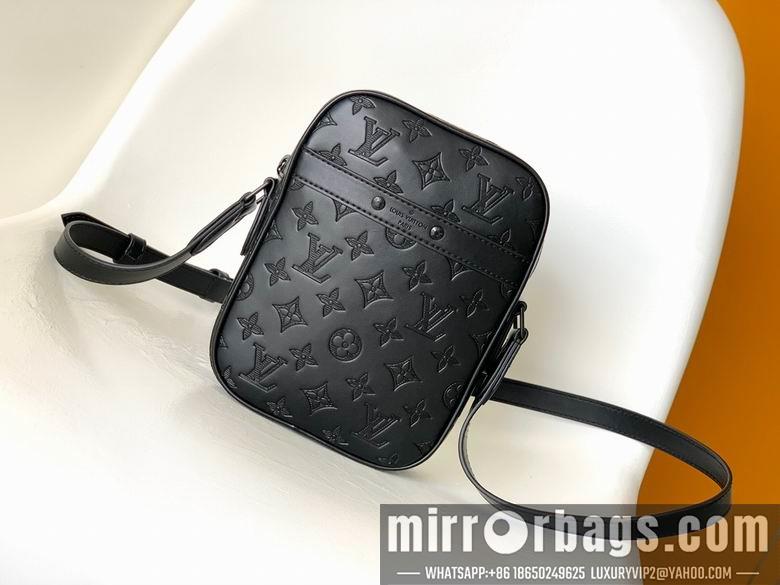 1:1 Louis Vuitton Bags M44972 16X21X4.5cm XM