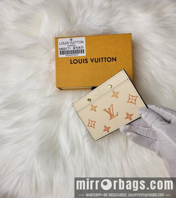1:1 Louis Vuitton Bags M69171 11X7.5X0.4cm YG 3