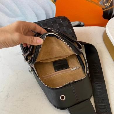 1:1 Louis Vuitton Bags 6071 32X18X8cm WP