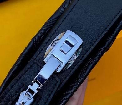 1:1 Louis Vuitton Bags F0127 28X17X4cm XM