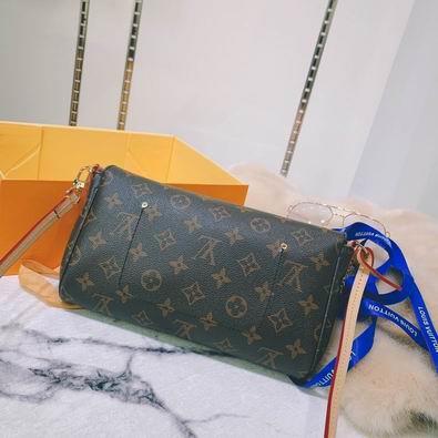 1:1 Louis Vuitton Bags Favorite M40718 28x17x4 cm cs