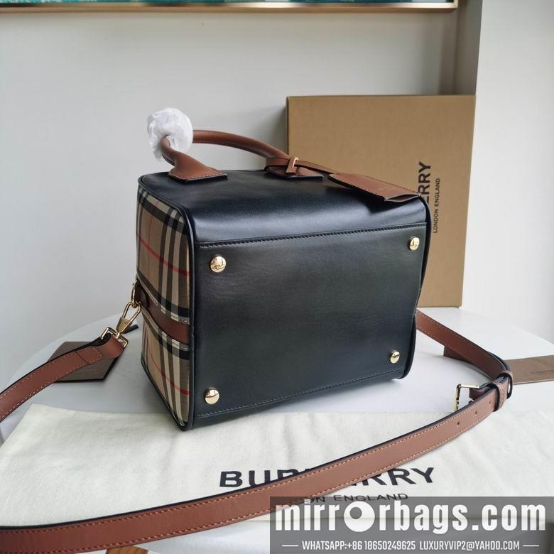 Burberry Replica Bags 3591 34x21x19cm HQ