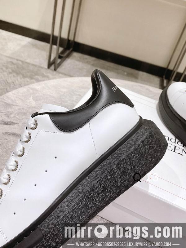 Alexander McQueen Shoes Alexander McQueen sz35-45 HY0301