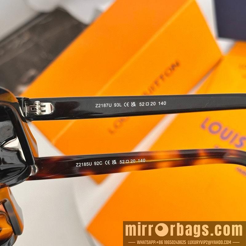 Replica LV Glasses smh112