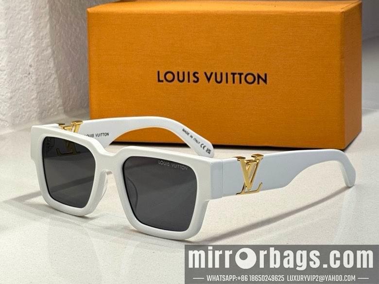 Replica LV Glasses smx196