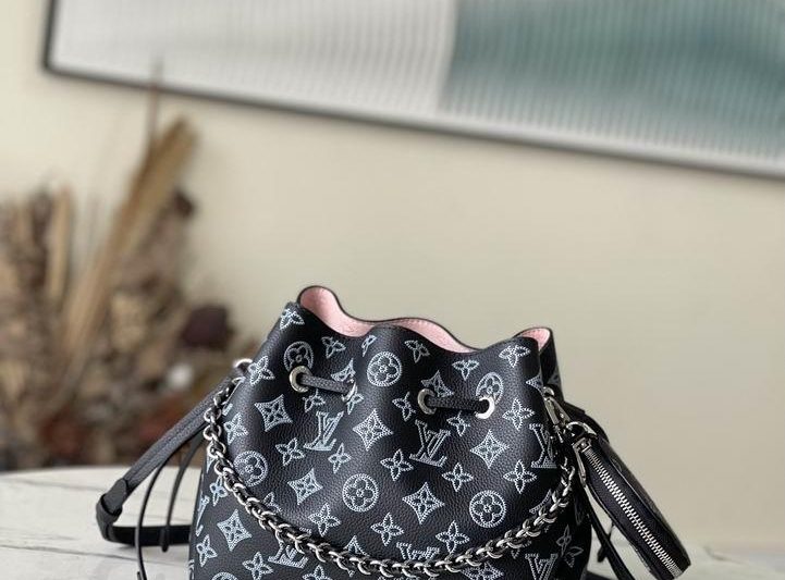 LV Replica Bags Bella M21096 19x22x14cm gf