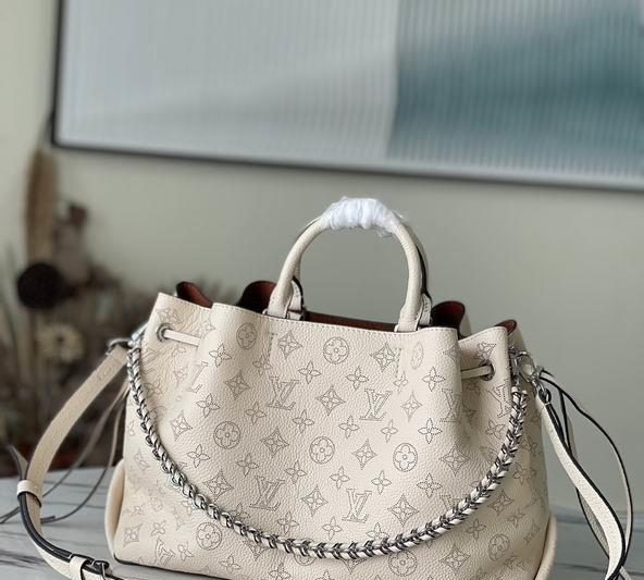 LV Replica Bags Bella M59203 32x23x13 cm