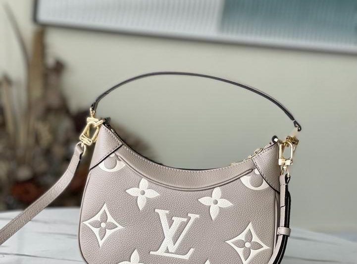 LV Replica Bags Bagatelle M46112 22x14x9cm