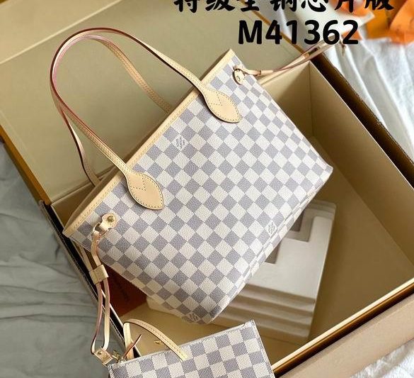 LV Replica Bags M41362 29X21X12cm