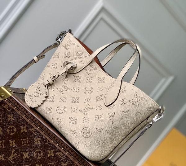 LV Replica Bags Blossom M21849奶白20x20x12.5cm gf