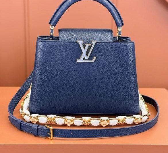 LV Replica Bags Capucines M23280 27X18X9cm