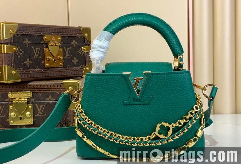 LV Replica Bags Cap m11906 21×13.6x8cm gf