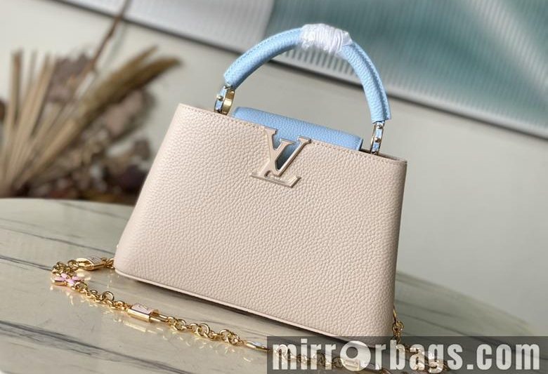 LV Replica Bags Cap M23952 27x18x9cm