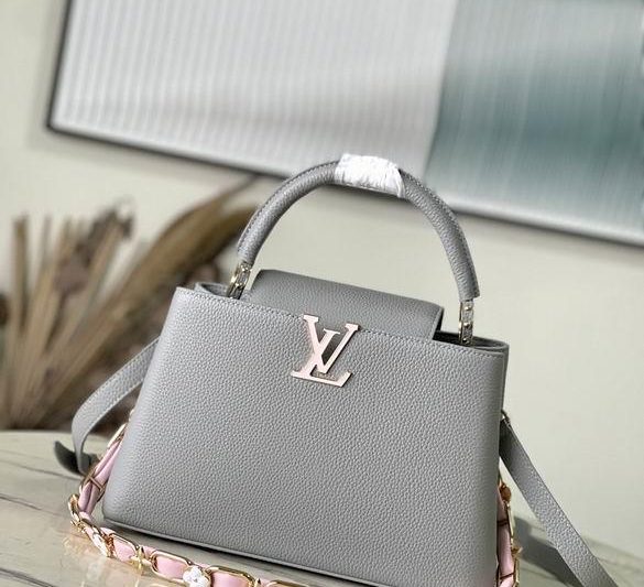 LV Replica Bags Capucines M23280 31.5x20x11cm