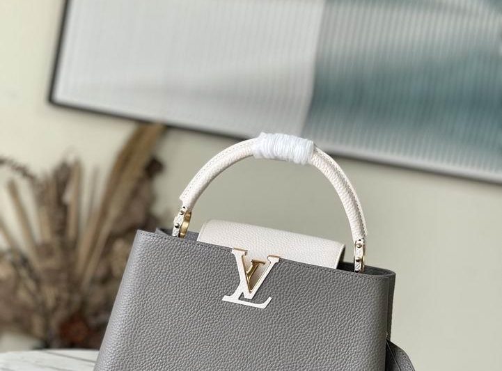 LV Replica Bags Capucines M21296 31.5x20x11cm