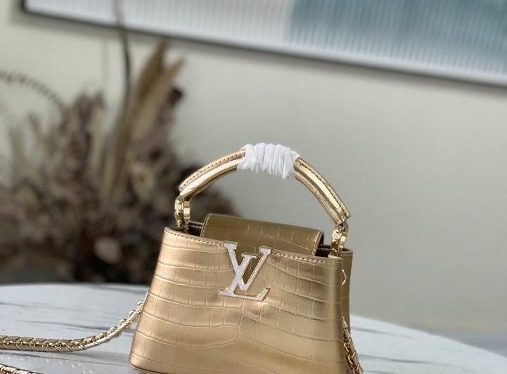 LV Replica Bags Capucines N81190金色 紫色鳄鱼贝母21x14x8cm gf