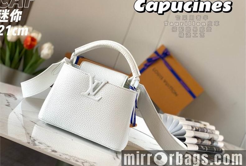 LV Replica Bags Capucines M55985 21x14x8 cm gf