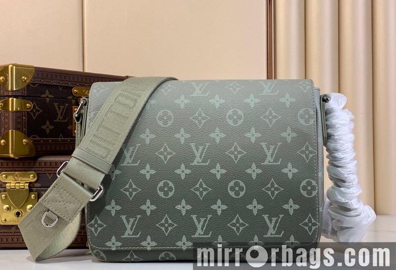 LV Replica Bags District m11593 20x7x26cm gf