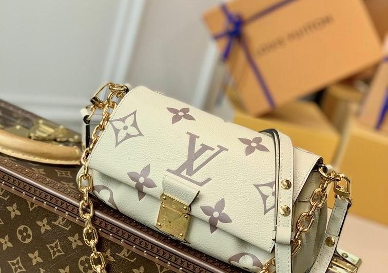 LV Replica Bags Favorite M45813白 米白24x14x9cm