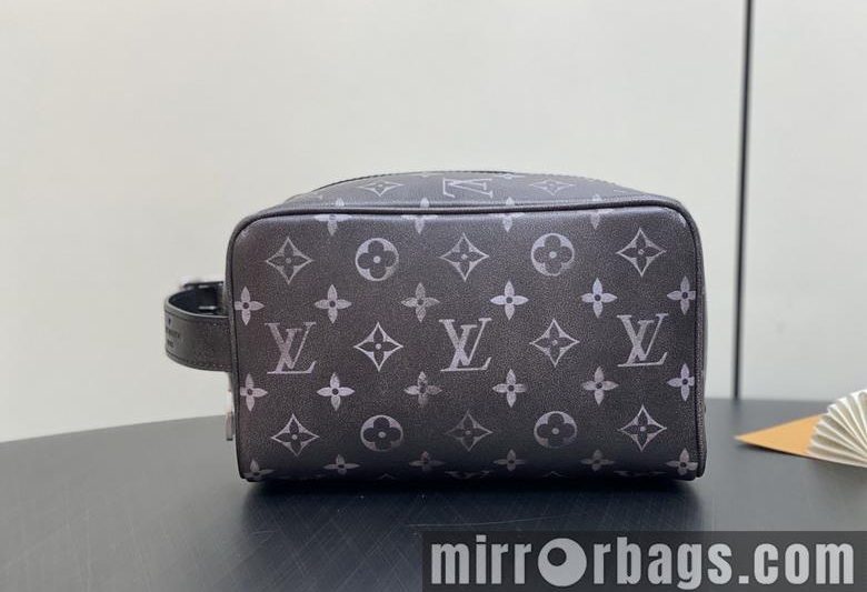 LV Replica Bags Dopp Kit M11670 23x13x12cm gf